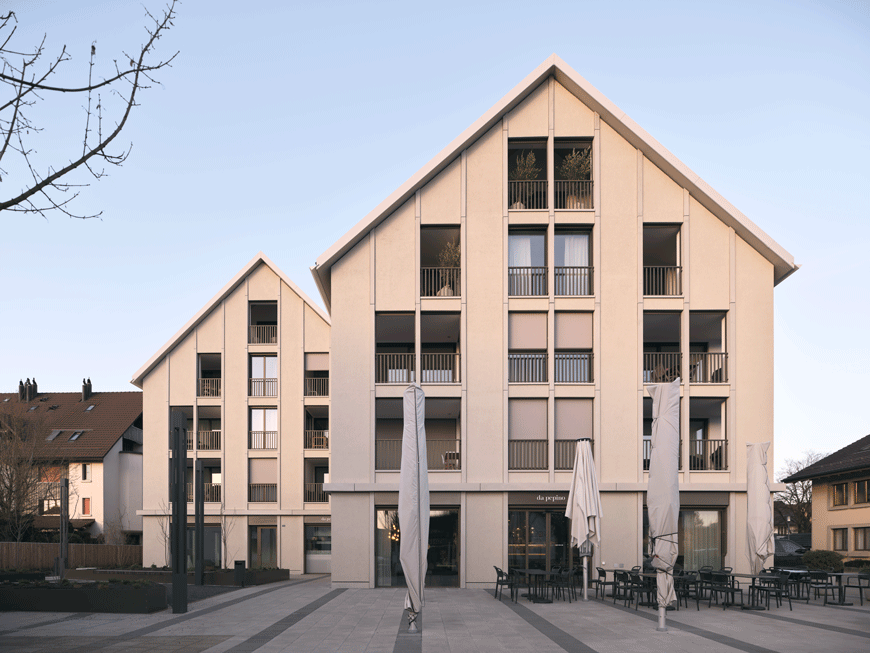 Ersatzneubau Zentrumweg, Niederhasli - Westfassade mit Dorfplatz